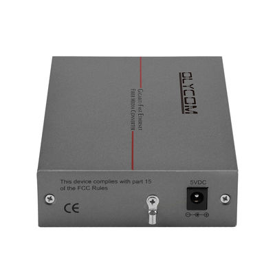 Single Mode Fiber Media Converter Gigabit Ethernet DC5V 2U Chassis dipasang Tidak dikelola